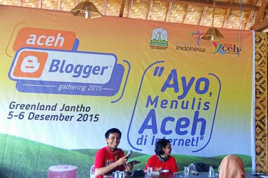lomba ayo menuliskan aceh di internet